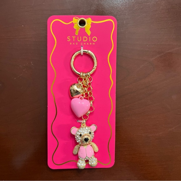 Juicy Couture Wallet/Tweezers & Bear Keychain Set - Picture 10 of 11